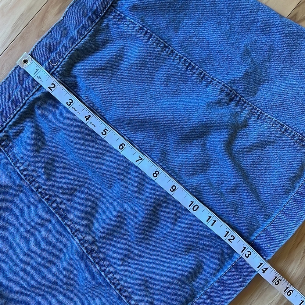 2 for $10 | Denim Full Button Mini Skirt with Front Pockets Size 30 Forever 21 - Picture 5 of 8